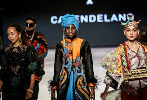  Le Jakarta Fashion Week 2019: Un carrefour de créativité indonésienne et une célébration audacieuse du patrimoine textile