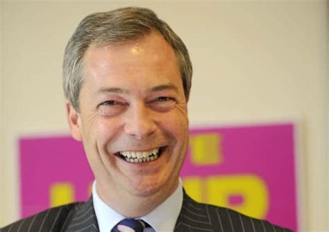 La Victoire de Nigel Farage aux Élections Européennes de 2014: Un Séisme Politique qui a Remodeleté le Paysage Européen